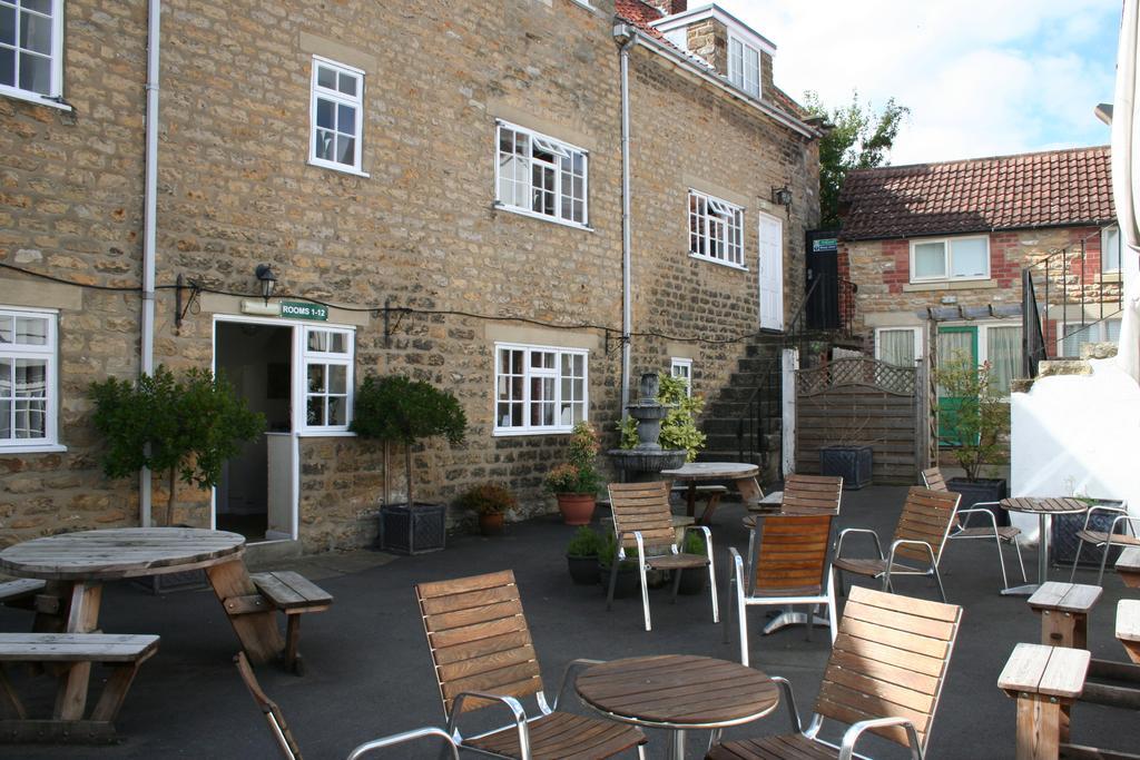 George & Dragon Hotel Kirkbymoorside Buitenkant foto