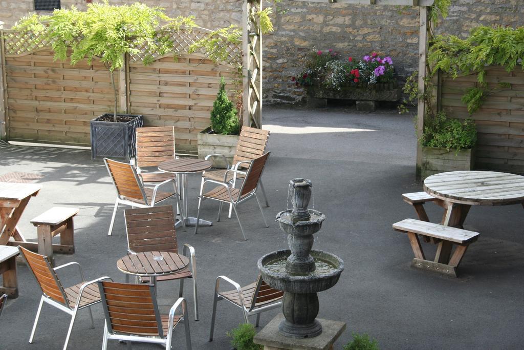 George & Dragon Hotel Kirkbymoorside Buitenkant foto